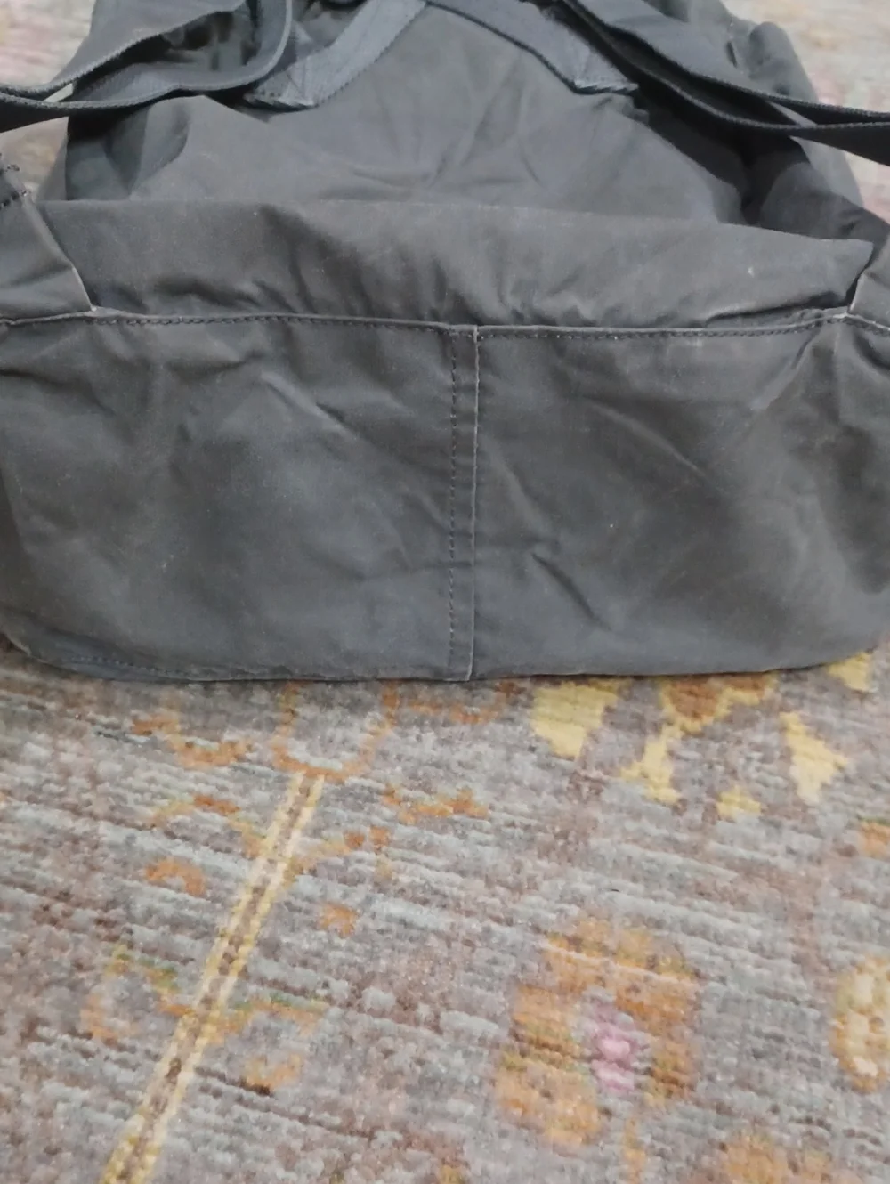 Fjallraven dark grey